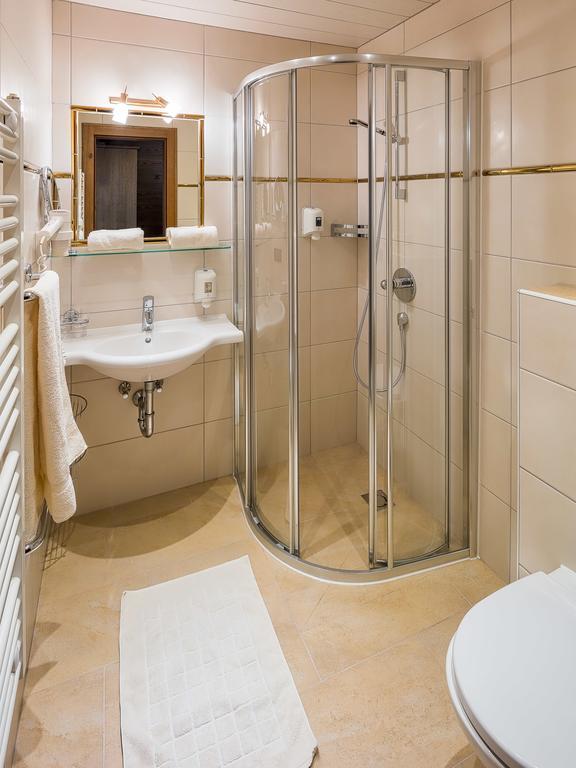 Hotel Appartement Platzergasse Fiss Extérieur photo